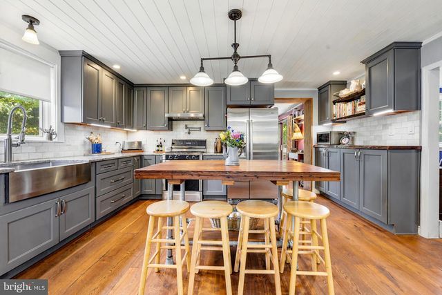 355 SWEDESFORD RD, Malvern, PA 19355