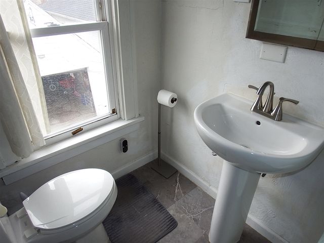 415 Orleans Avenue, Battle Creek, MI 49015