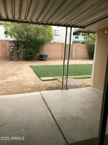 221 E ELLIS Drive, Tempe, AZ 85282