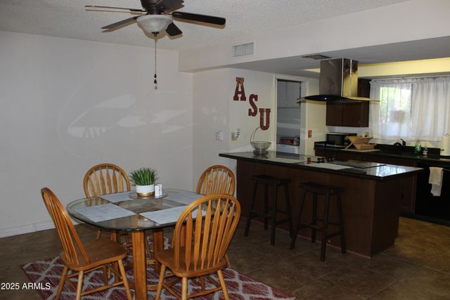 221 E ELLIS Drive, Tempe, AZ 85282