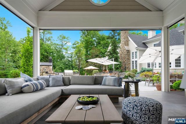 211 Highwood Avenue, Tenafly, NJ 07670