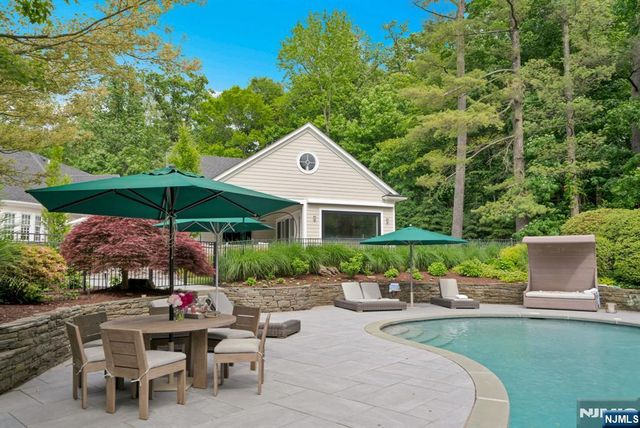 211 Highwood Avenue, Tenafly, NJ 07670