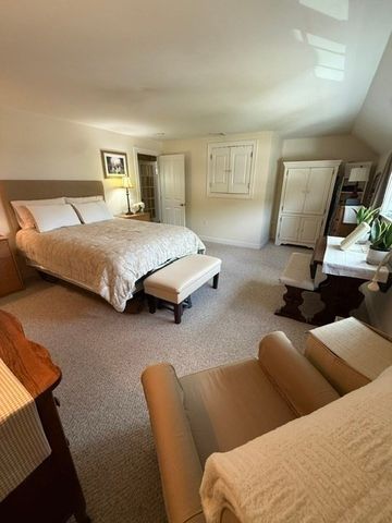 38 Reynolds Ave, Randolph, MA 02368