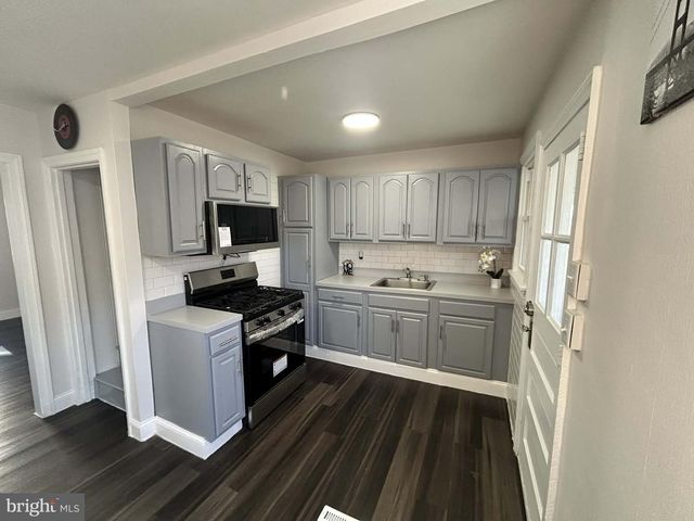 1012 2ND AVE, Prospect Park, PA 19076