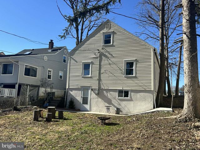1012 2ND AVE, Prospect Park, PA 19076