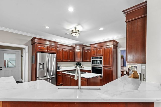 293 Sugar Hill Road, Saint George, SC 29477