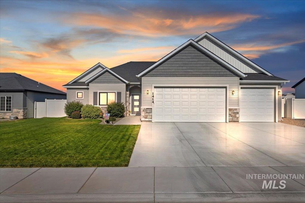 1414 N Birch St, Jerome, ID 83338