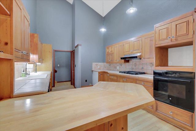 5374 Porter Ranch Rd, Garden Valley, CA 95633