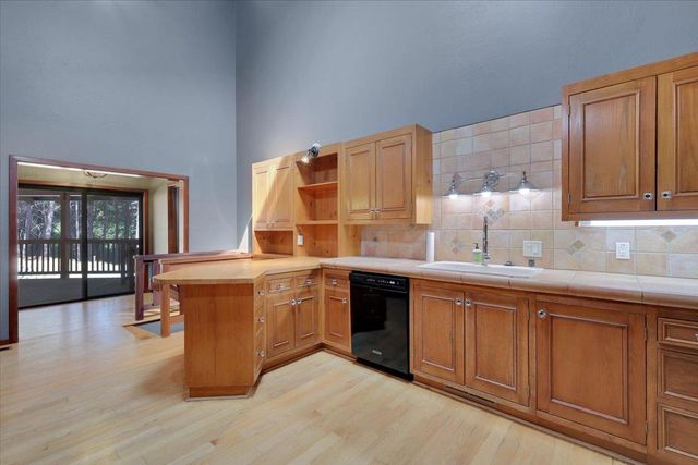 5374 Porter Ranch Rd, Garden Valley, CA 95633