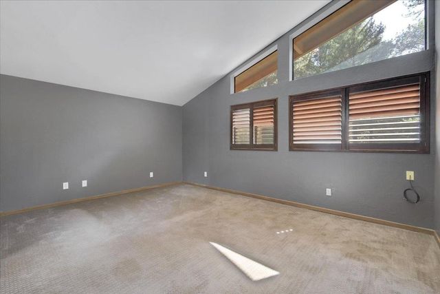 5374 Porter Ranch Rd, Garden Valley, CA 95633