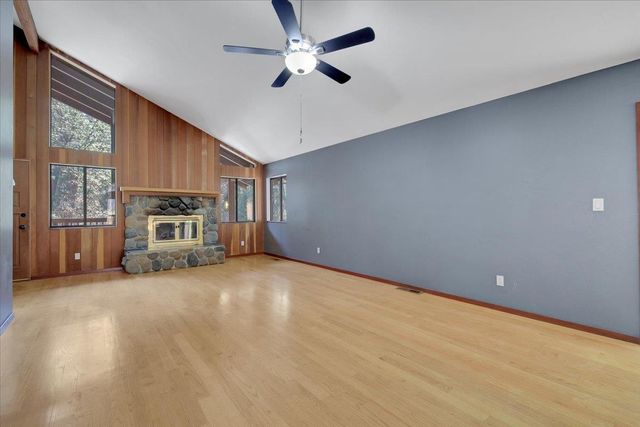 5374 Porter Ranch Rd, Garden Valley, CA 95633