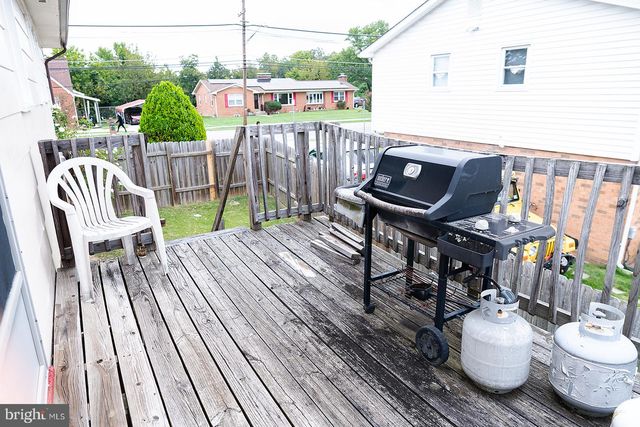 3300 RYAN DR, Suitland, MD 20746