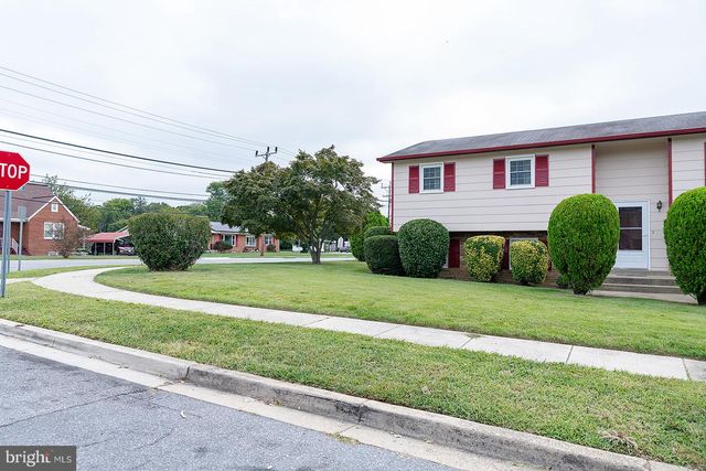 3300 RYAN DR, Suitland, MD 20746