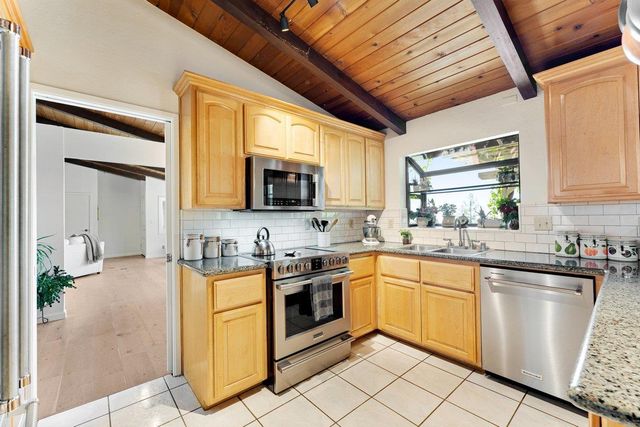 27255 Loma Prieta Way, Los Gatos, CA 95033