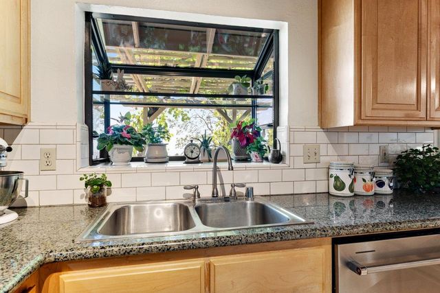 27255 Loma Prieta Way, Los Gatos, CA 95033