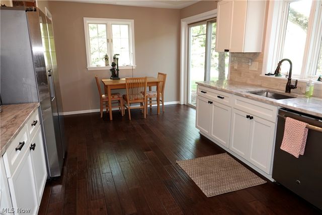 14661 Hillbrook Lane N 4, Chagrin Falls, OH 44022