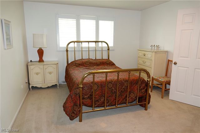 14661 Hillbrook Lane N 4, Chagrin Falls, OH 44022