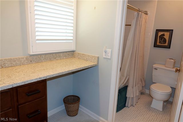 14661 Hillbrook Lane N 4, Chagrin Falls, OH 44022