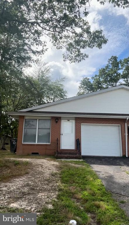 14-A MAGNOLIA RD, Manahawkin, NJ 08050