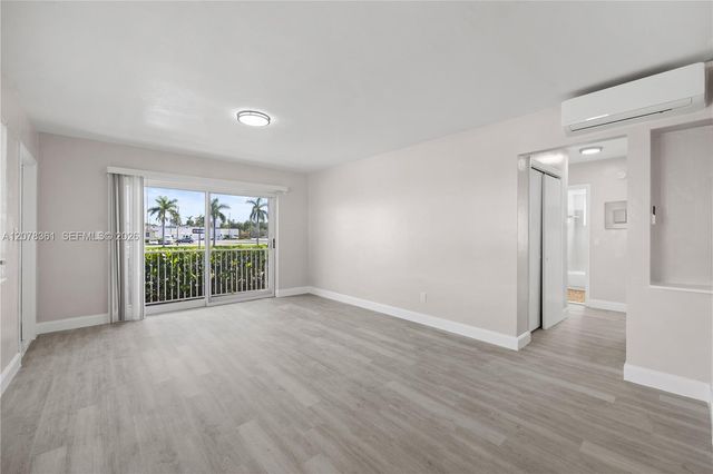 1989 N Glades Drive 8, North Miami Beach, FL 33162