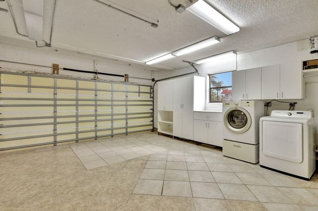 3516 Harbor Circle, Delray Beach, FL 33483