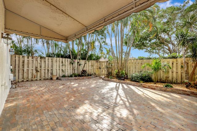 3516 Harbor Circle, Delray Beach, FL 33483