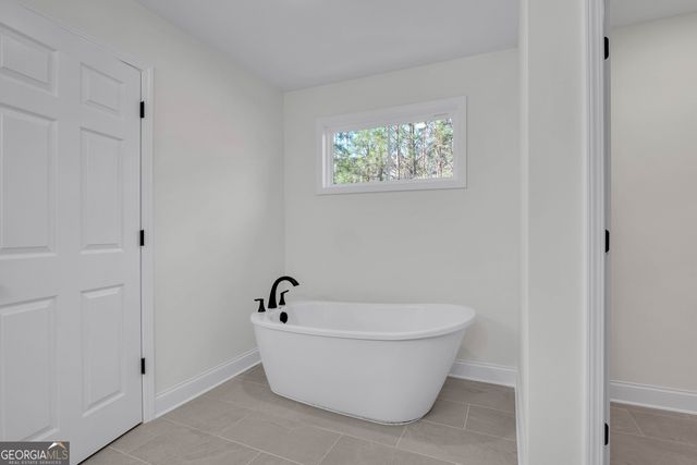 1111 Falkirk Lane, Stone Mountain, GA 30087