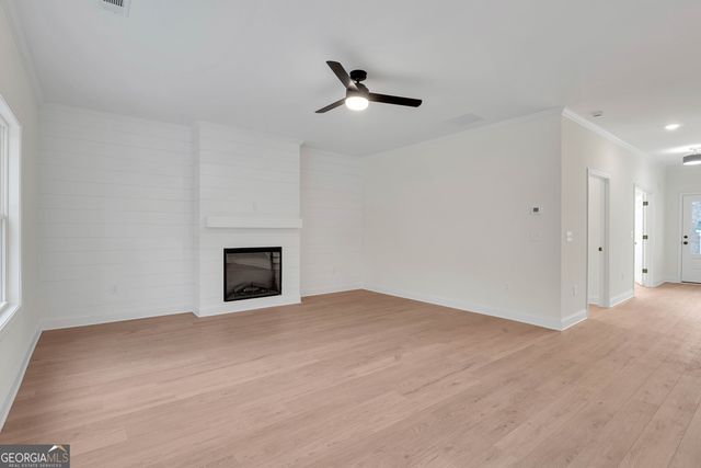 1111 Falkirk Lane, Stone Mountain, GA 30087