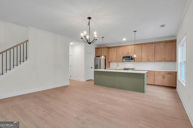 1111 Falkirk Lane, Stone Mountain, GA 30087