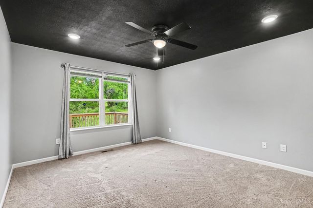 123 Ashburn Way, New Richmond, OH 45157