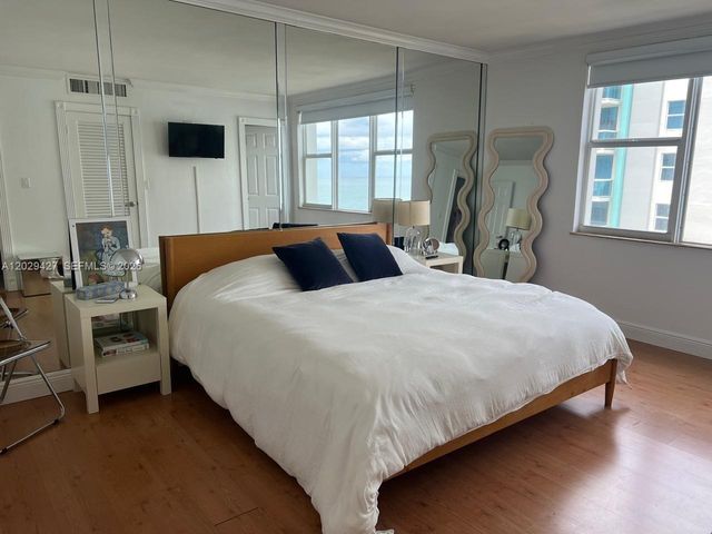 9195 Collins Avenue 1001, Surfside, FL 33154