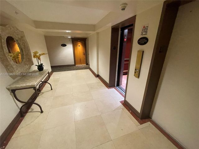 9195 Collins Avenue 1001, Surfside, FL 33154