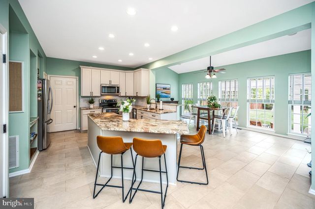 17745 AVENEL LN, Dumfries, VA 22026