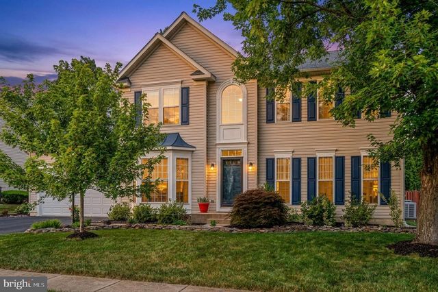 17745 AVENEL LN, Dumfries, VA 22026