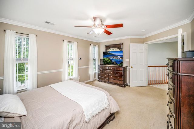 17745 AVENEL LN, Dumfries, VA 22026