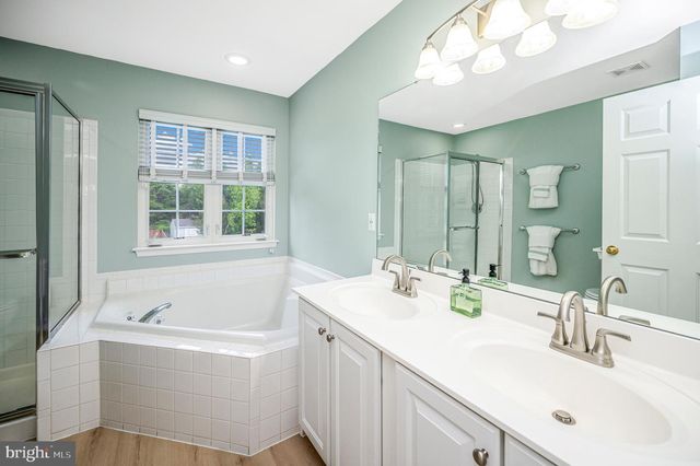 17745 AVENEL LN, Dumfries, VA 22026