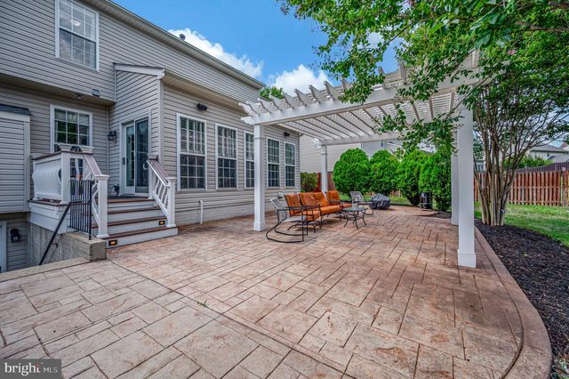 17745 AVENEL LN, Dumfries, VA 22026
