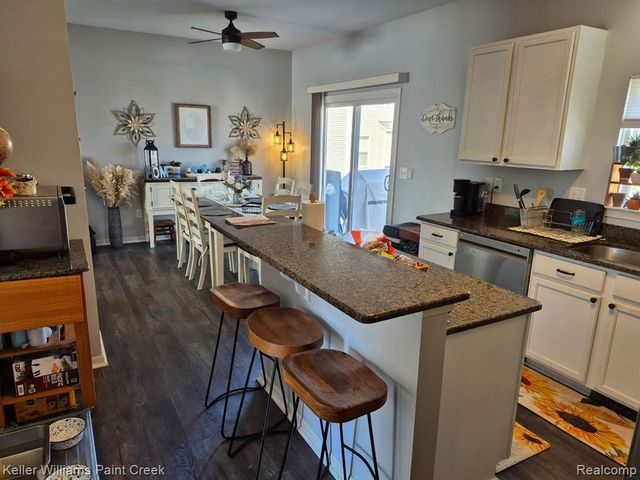 403 Newton Court, Lake Orion, MI 48362