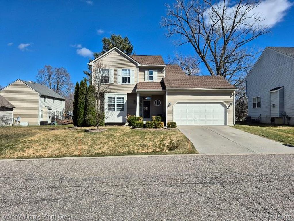 403 Newton Court, Lake Orion, MI 48362
