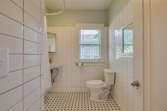 1134 NW 40th Street, Oklahoma City, OK 73118