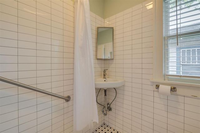 1134 NW 40th Street, Oklahoma City, OK 73118