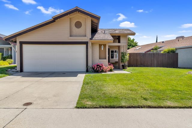 7022 Sprig Dr, Sacramento, CA 95842