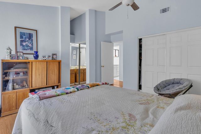 7022 Sprig Dr, Sacramento, CA 95842