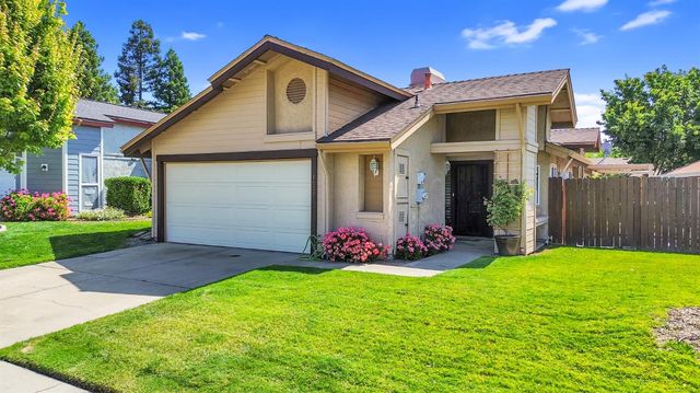 7022 Sprig Dr, Sacramento, CA 95842