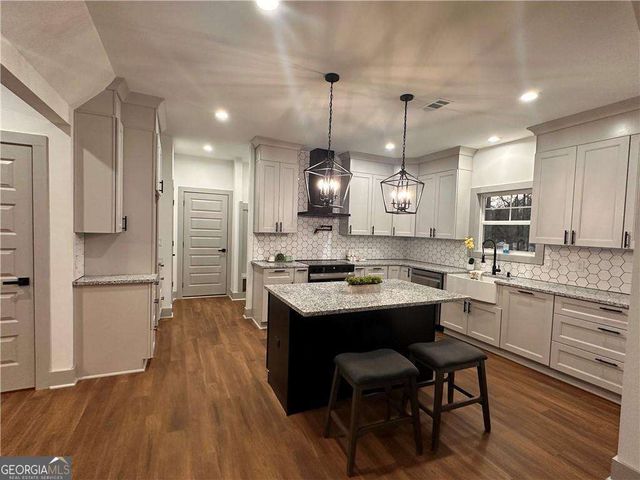 135 Eleanor Drive, Covington, GA 30016