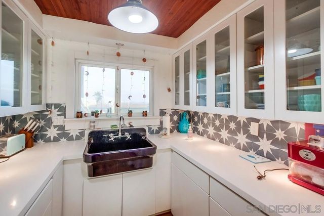 1514 Seacoast, Imperial Beach, CA 91932