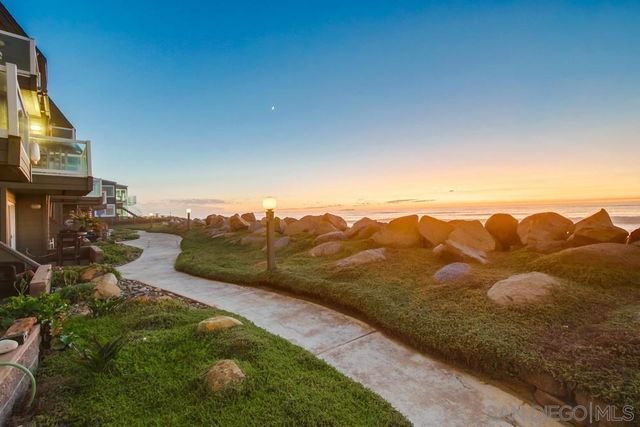 1514 Seacoast, Imperial Beach, CA 91932
