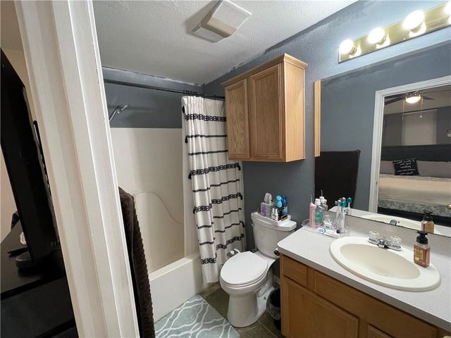 2310 Pronghorn, College Station, TX 77845