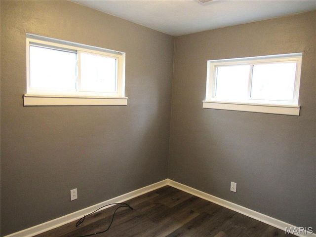 1122 East Drive, Cottage Hills, IL 62018