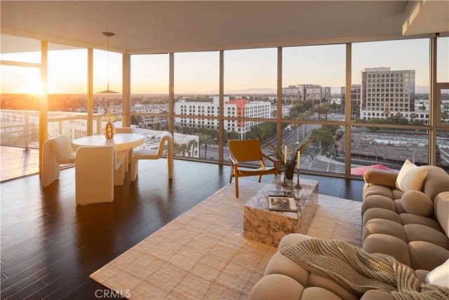 9 MacArthur Place 908, Santa Ana, CA 92707